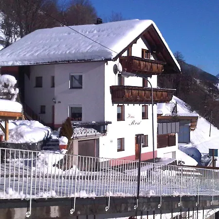Apartment Rosi *